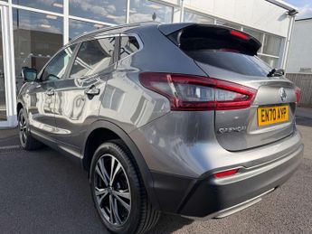 NISSAN QASHQAI 1.3 Qashqai N-Connecta DiG-T Semi-Auto 5dr