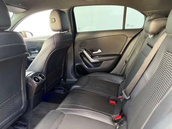 Mercedes-Benz A-CLASS 1.5 A 180 D Sport Premium Auto 5dr