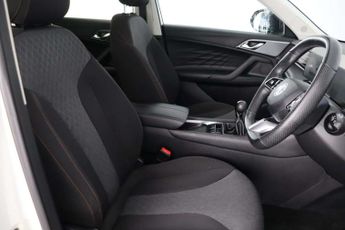 MG MG HS 1.5 T-GDI SE SUV 5dr Petrol Manual Euro 6 (s/s) (169 ps)