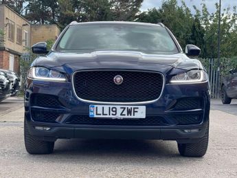 Jaguar F-PACE 2.0 P250i Portfolio SUV 5dr Petrol Auto AWD Euro 6 (s/s) (250 ps