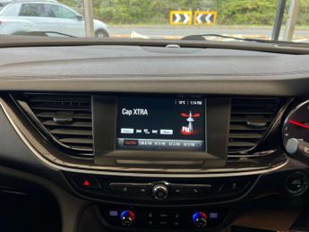VAUXHALL INSIGNIA 2.0 Insignia SRi VX-Line Nav TD Auto 5dr
