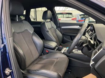 AUDI Q5 2.0 Q5 S Line 40 TDI Quattro Semi-Auto 4WD 5dr