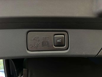 FORD MUSTANG MACH-E Mustang Mach-E Extended-Range AWD 4WD 5dr