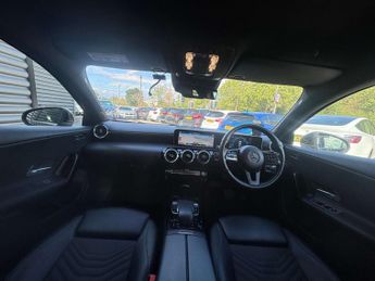 MERCEDES-BENZ A-CLASS 1.3 A 180 SE Executive Auto 5dr