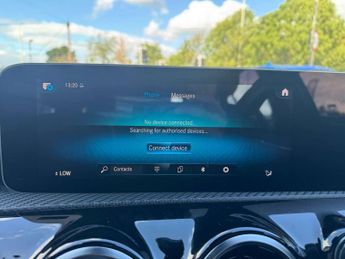 MERCEDES-BENZ A-CLASS 1.3 A 180 SE Executive Auto 5dr