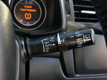 HONDA JAZZ 1.3 Jazz EX Navi i-VTec CVT 5dr