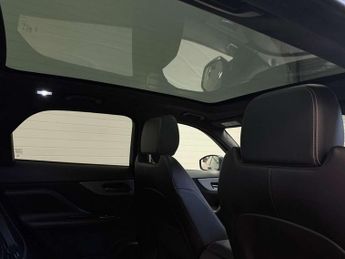 JAGUAR F-PACE 2.0 F-PACE Chequered Flag AWD D Auto 4WD 5dr