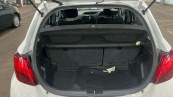 Toyota Yaris 1.5 VVT-h Icon Hatchback 5dr Petrol Hybrid E-CVT Euro 6 (101 ps)