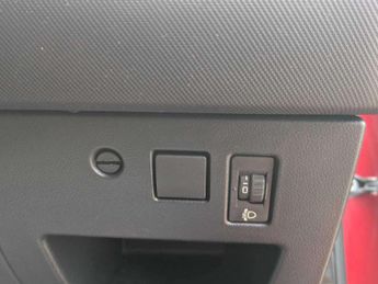 Peugeot 308 1.6 HDi Active Hatchback 5dr Diesel Manual Euro 5 (92 ps)