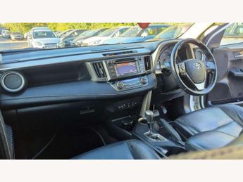 Toyota RAV4 2.2 RAV4 Invincible D-4D Auto 4WD 5dr