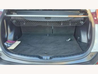 Toyota RAV4 2.2 RAV4 Invincible D-4D Auto 4WD 5dr