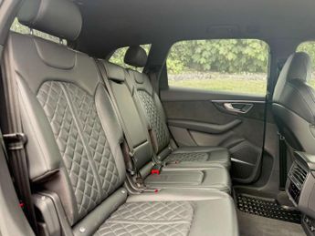 Audi SQ7 4.0 TFSI V8 Black Edition SUV 5dr Petrol Tiptronic quattro Euro 