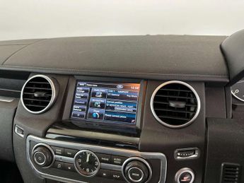 LAND ROVER DISCOVERY 3.0 Discovery HSE SDV6 Auto 4WD 5dr