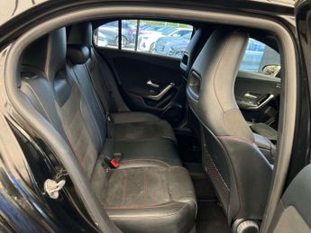 MERCEDES-BENZ A-CLASS 1.3 A 200 AMG Line Executive Auto 5dr