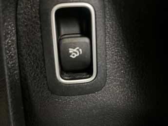 MERCEDES-BENZ A-CLASS 2.0 A 220 D AMG Line Auto 4dr
