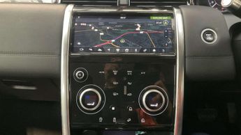 LAND ROVER DISCOVERY SPORT 2.0 Discovery Sport SE D Auto 4WD 5dr