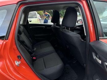 HONDA JAZZ 1.5 Jazz Sport i-VTec CVT 5dr