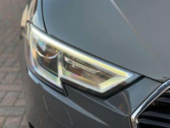 AUDI A3 1.5 A3 Sportback 35 TFSI SE Technik Semi-Auto 5dr