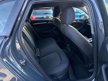 AUDI A3 1.5 A3 Sportback 35 TFSI SE Technik Semi-Auto 5dr