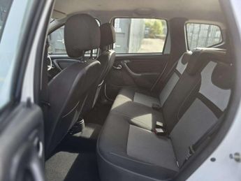 Dacia Duster 1.5 dCi Laureate SUV 5dr Diesel EDC Euro 6 (s/s) (110 ps)
