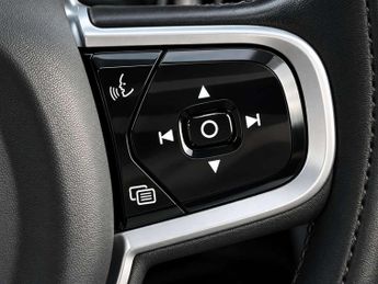 Volvo XC90 2.0h T8 Twin Engine 10.4kWh Inscription Pro SUV 5dr Petrol Plug-