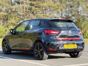 Renault Clio 1.5 dCi Dynamique S MediaNav Hatchback 5dr Diesel Manual Euro 5 