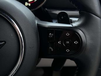 MINI CLUBMAN 2.0 Clubman Cooper S Exclusive Auto 6dr