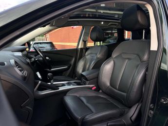 RENAULT KADJAR 1.3 Kadjar GT Line TCe Auto 5dr