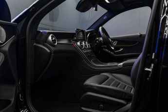MERCEDES-BENZ GLC 2.0 GLC 300 AMG Line Premium+ 4Matic Auto 4WD 5dr