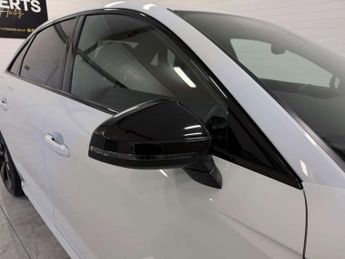 Audi A4 2.0 A4 Black Edition 35 TFSI MHEV Semi-Auto 4dr