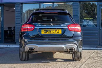 MERCEDES-BENZ GLA 2.1 GLA220d AMG Line (Premium Plus) SUV 5dr Diesel 7G-DCT 4MATIC