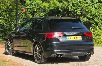 AUDI S3 2.0 S3 Quattro Semi-Auto 4WD 3dr