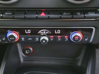 AUDI S3 2.0 S3 Quattro Semi-Auto 4WD 3dr