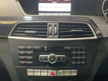 MERCEDES-BENZ C CLASS 2.1 C220 CDI Executive SE Saloon 4dr Diesel G-Tronic+ Euro 5 (s/