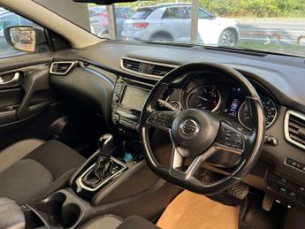NISSAN QASHQAI 1.5 Qashqai N-Connecta dCi Semi-Auto 5dr