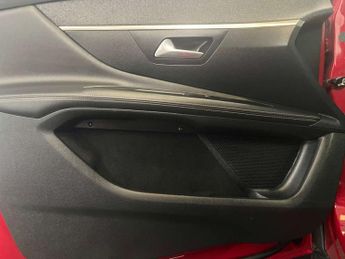 PEUGEOT 3008 1.6 3008 GT Line Premium PureTech S/S Auto 5dr
