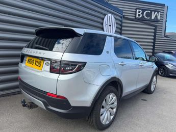 LAND ROVER DISCOVERY SPORT 2.0 Discovery Sport SE D Auto 4WD 5dr