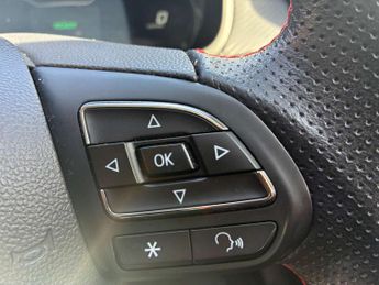 MG ZS MG ZS Trophy Connect EV 5dr