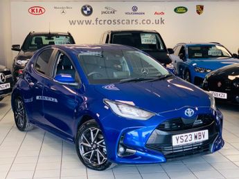 Toyota Yaris Design Fhev