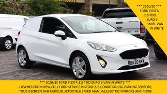 Ford Fiesta Van 1.5 Tdci In White,air Conditioning,parking Sensors,dab Radio And