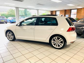 Volkswagen Golf Gt Edition Tdi Bluemotion Technology Dsg