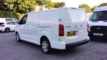 Vauxhall Vivaro 3100 Sportive L2h1 Lwb Automatic With Sat Nav,air Conditioning,p