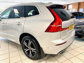 Volvo Xc60 T5 R-design Awd