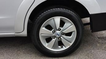 Nissan E-nv200 Tekna 40 Kwh 109bhp In Silver Only 15.000 Miles,sat Nav,air Cond