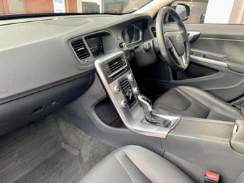 Volvo V60 D4 Cross Country Lux Nav Awd