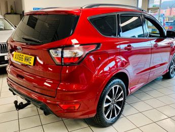 Ford Kuga St-line Tdci Awd