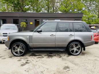 Land Rover Range Rover TDV8 VOGUE