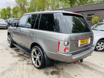 Land Rover Range Rover TDV8 VOGUE