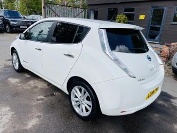 Nissan Leaf 30KWH ACENTA
