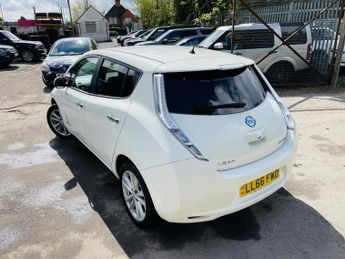 Nissan Leaf 30KWH ACENTA